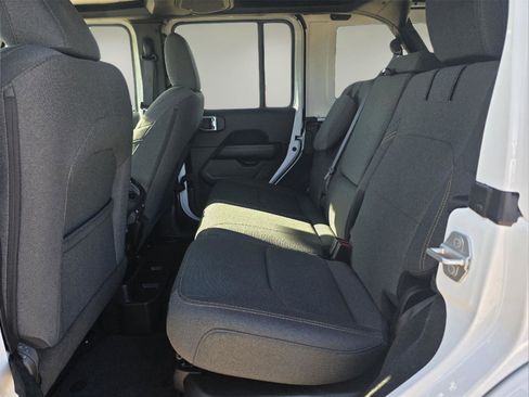 Used 2025 Jeep Wrangler Sahara w/ Safety Group image 6