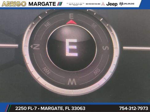 Used 2020 Jeep Gladiator Sport w/ Quick Order Package 24S AWD/4WD image 24