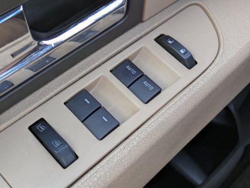 Used 2014 Ford F150 XLT w/ Equipment Group 302A Luxury RWD image 18