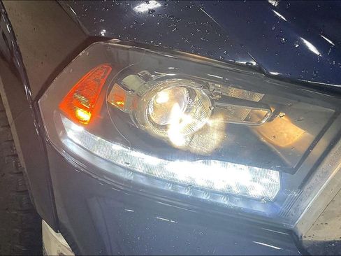 Used 2017 RAM 1500 Laramie w/ Protection Group image 22