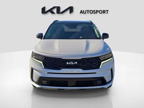 Certified 2023 Kia Sorento SX image 2