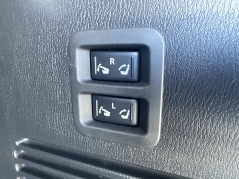 Used 2023 INFINITI QX80 Premium Select w/ Cargo Package image 12