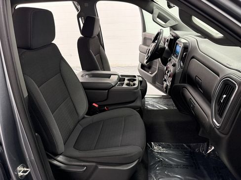 Used 2021 Chevrolet Silverado 1500 RST AWD/4WD image 16