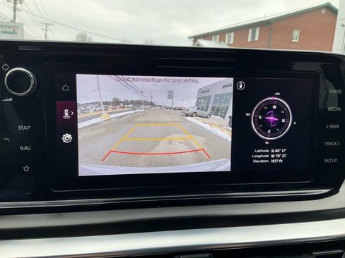 Used 2022 Kia K5 GT image 9