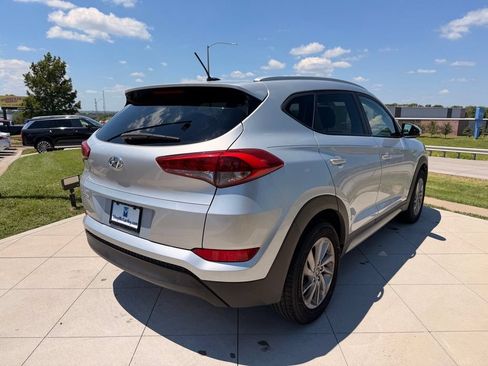 Used 2017 Hyundai Tucson SE w/ SE Popular Package 02 FWD image 9