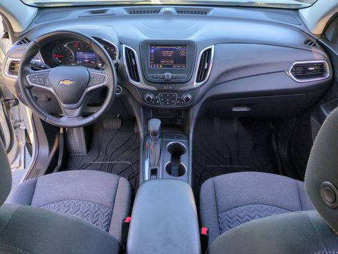 Used 2022 Chevrolet Equinox LT image 19