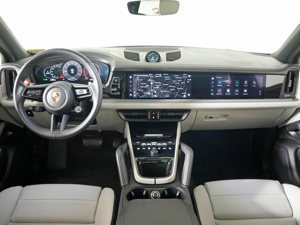 Certified 2024 Porsche Cayenne AWD/4WD image 23