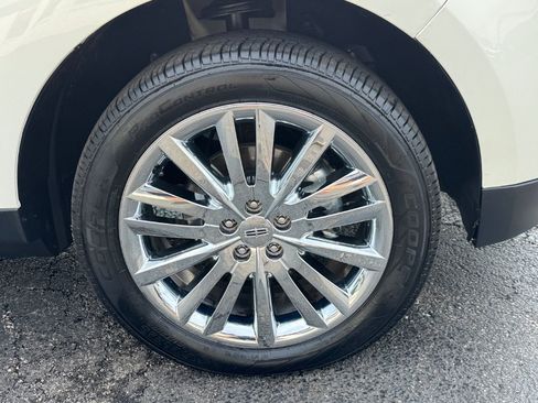 Used 2012 Lincoln MKX AWD image 10