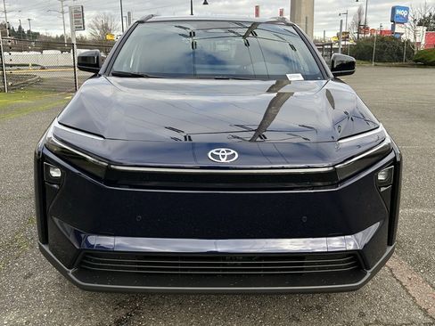 New 2026 Toyota bZ XLE Plus image 2