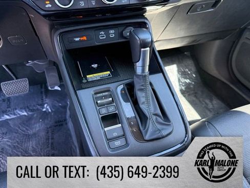 Used 2025 Honda CR-V EX-L image 22