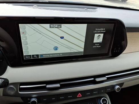 Used 2024 Hyundai Palisade Limited FWD image 20