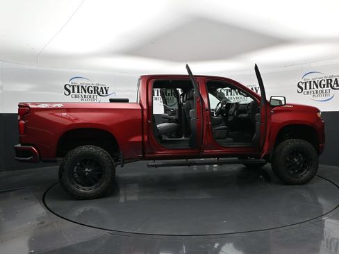 Used 2020 Chevrolet Silverado 1500 Custom w/ Custom Value Package AWD/4WD image 36