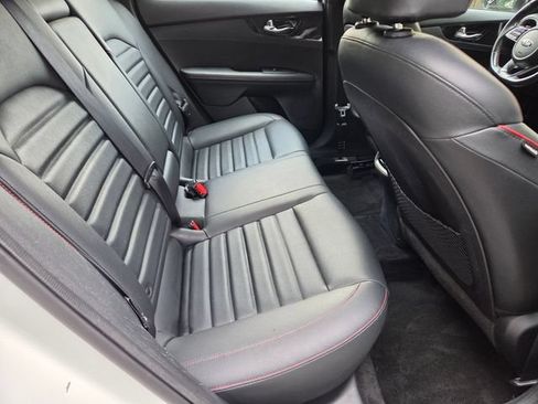 Used 2021 Kia Forte GT w/ GT2 Package FWD image 18