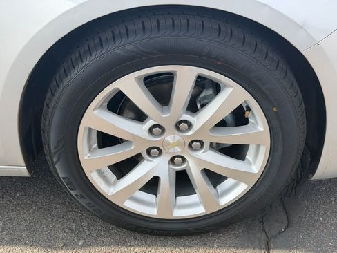 Used 2014 Chevrolet Malibu LTZ FWD image 9