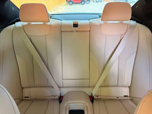 Used 2022 BMW 230i Coupe w/ Convenience Package RWD image 30