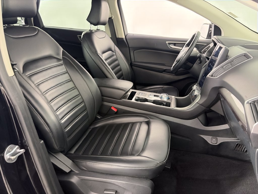 Certified 2024 Ford Edge SEL AWD/4WD image 31