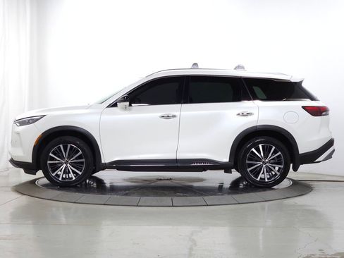 Used 2023 INFINITI QX60 Sensory w/ Vision Package AWD/4WD image 5