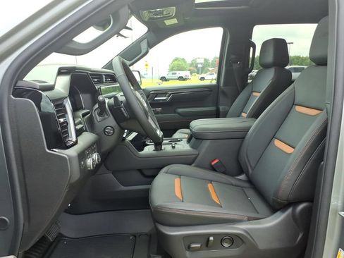 New 2026 GMC Sierra 1500 AT4 w/ AT4 Premium Package AWD/4WD image 12