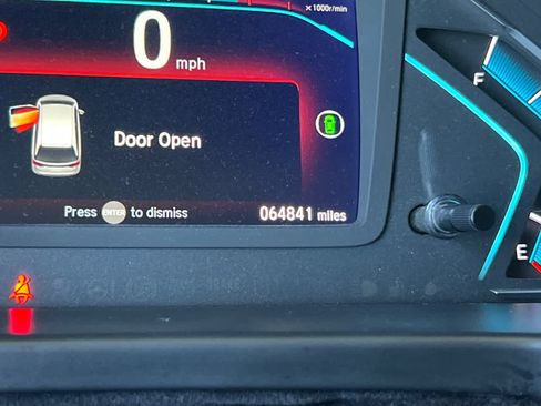 Used 2021 Honda Odyssey Touring image 29