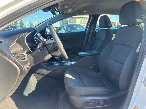 Used 2024 Chevrolet Malibu LT FWD image 10