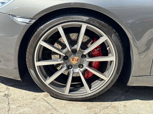 Used 2013 Porsche 911 Carrera S RWD image 4