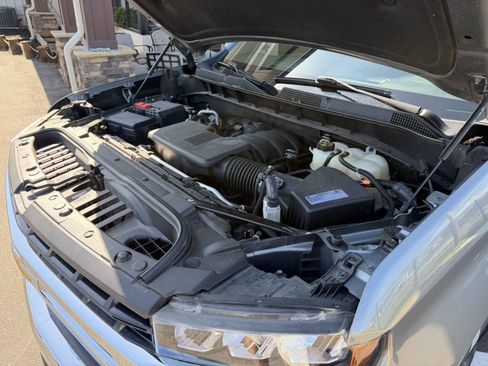 Used 2019 Chevrolet Silverado 1500 LT w/ All-Star Edition RWD image 29