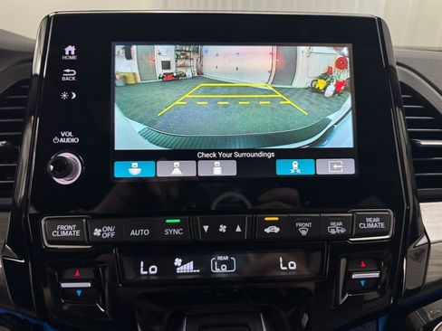 Used 2023 Honda Odyssey Elite image 15