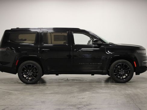 Used 2023 Jeep Grand Wagoneer Series II w/ Quick Order Packagew 28T AWD/4WD image 9