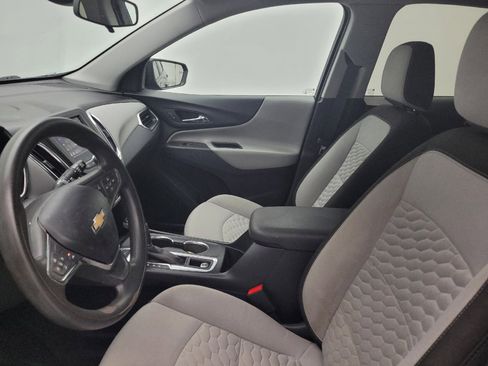 Used 2020 Chevrolet Equinox LS w/ LS Convenience Package image 17