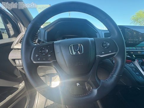Certified 2024 Honda Odyssey Sport image 24