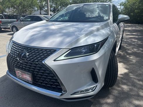 Used 2022 Lexus RX 350 AWD w/ Premium Package image 3