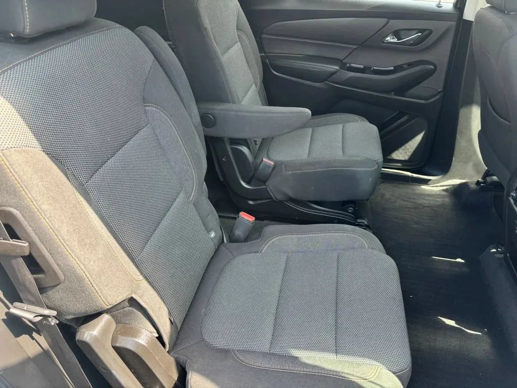 Used 2019 Chevrolet Traverse LT AWD/4WD image 17