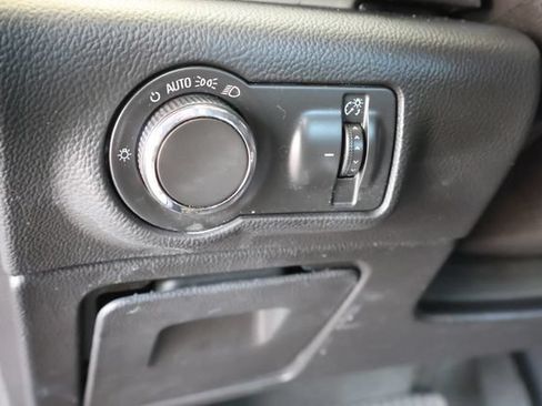 Used 2016 Buick Verano w/ Comfort Package FWD image 23