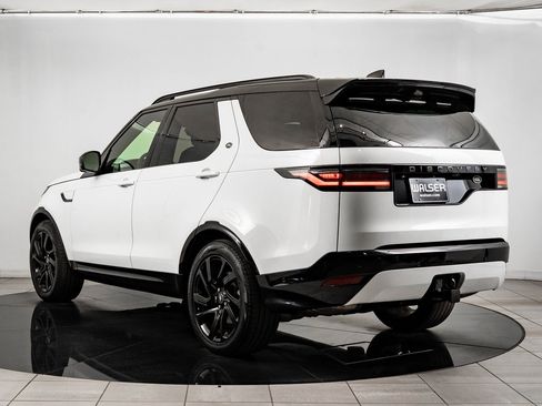 Used 2023 Land Rover Discovery S R-Dynamic image 11