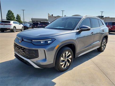 New 2025 Volkswagen Tiguan S image 7