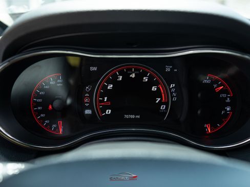 Used 2018 Dodge Durango SRT w/ Technology Group AWD/4WD image 31