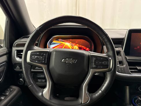 Certified 2022 Chevrolet Tahoe Z71 w/ Z71 Off-Road Package AWD/4WD image 10