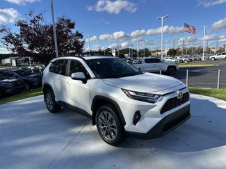 Used 2025 Toyota RAV4 XLE Premium video 2