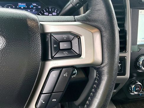 Used 2020 Ford F250 Lariat image 20