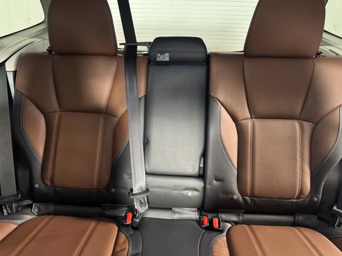 Used 2023 Subaru Forester Touring AWD/4WD image 17