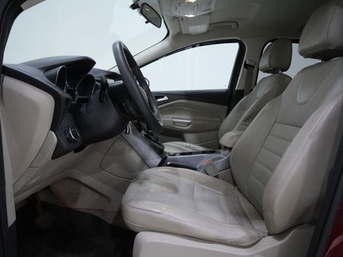 Used 2015 Ford Escape SE w/ SE Chrome Package image 12