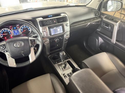 Used 2016 Toyota 4Runner SR5 Premium AWD/4WD image 16