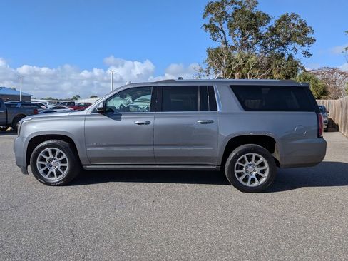 Used 2020 GMC Yukon XL Denali w/ Open Road Package image 9