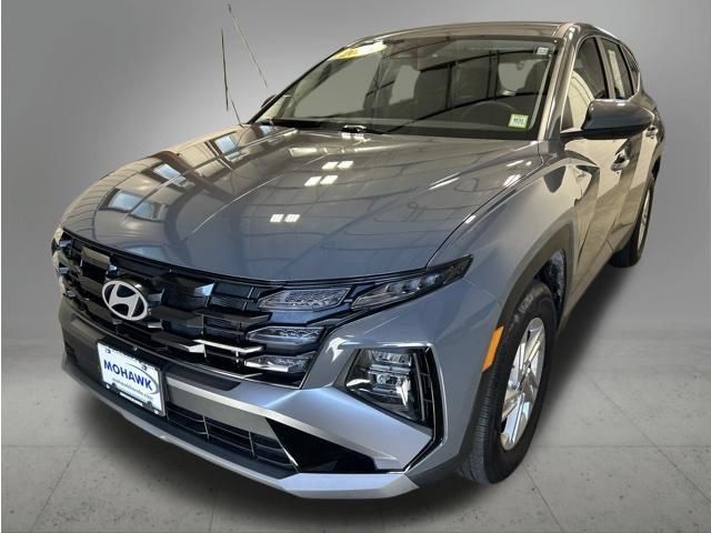 Used 2026 Hyundai Tucson SE AWD/4WD image 1