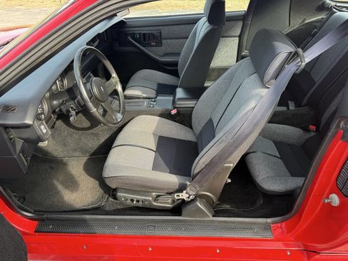 Used 1989 Chevrolet Camaro IROC-Z image 9