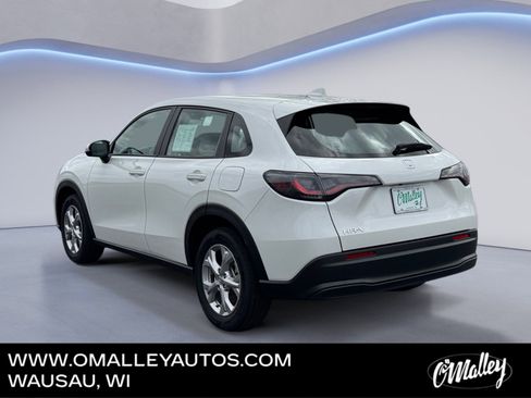 Used 2025 Honda HR-V LX image 3