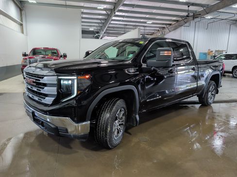 Used 2024 GMC Sierra 1500 SLE w/ Preferred Package AWD/4WD image 6