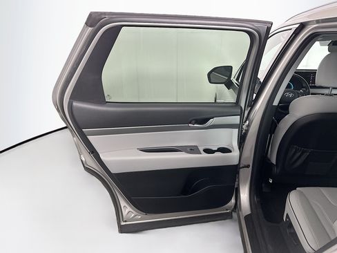 Used 2025 Hyundai Palisade SEL FWD image 27
