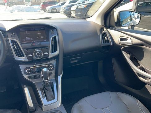 Used 2013 Ford Focus Titanium w/ Titanium Handling Pkg image 14