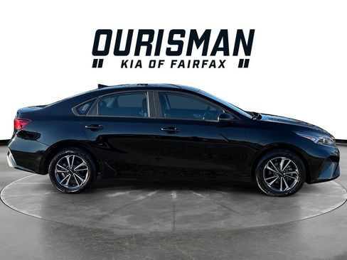 Certified 2024 Kia Forte LXS w/ LXS Technology Package image 7